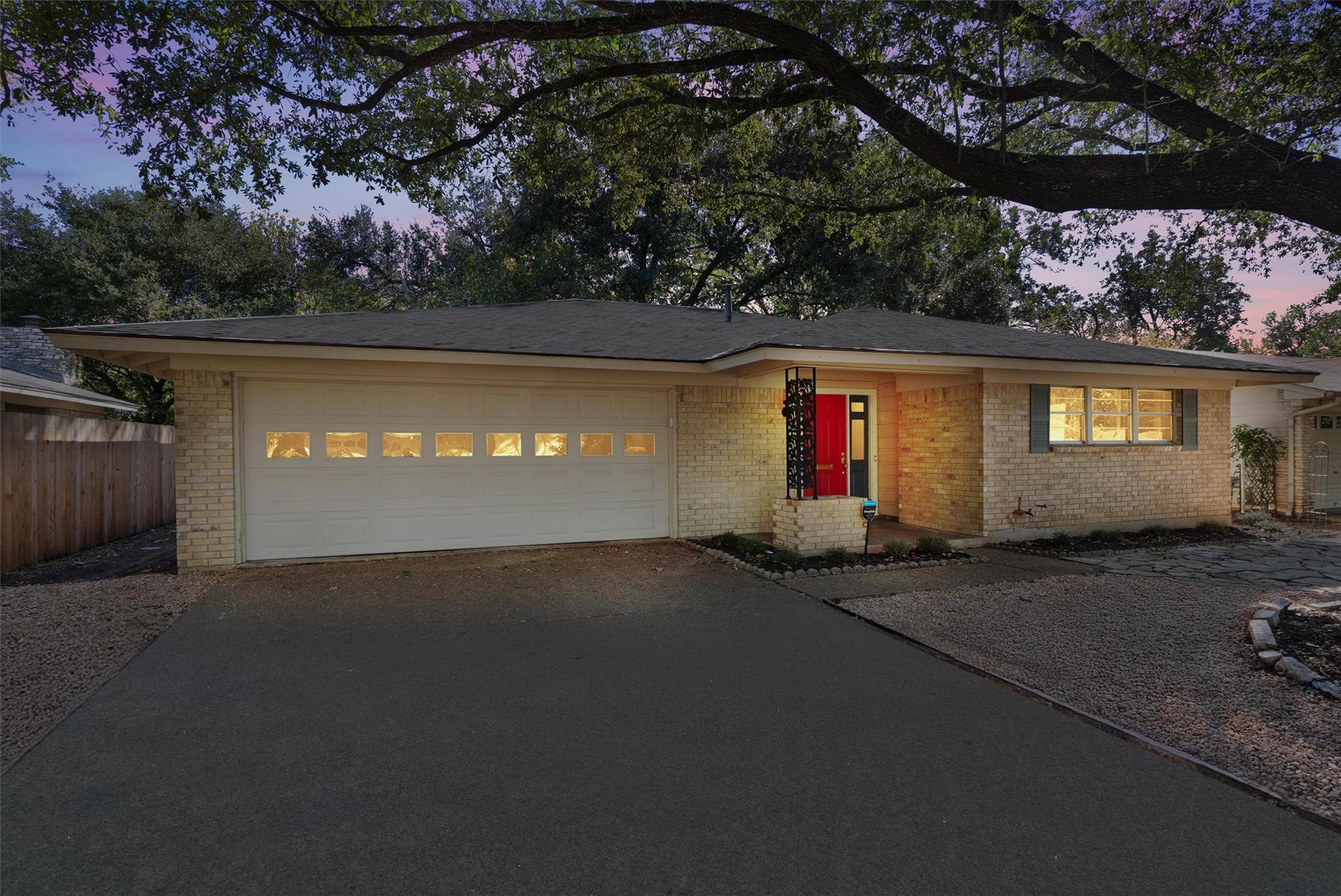 8309 MILLWAY Dr, Austin, TX 78757