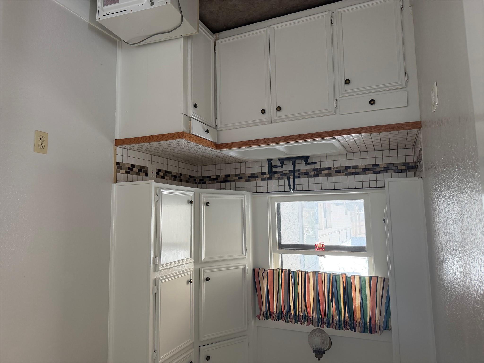 102 E University Ave, Georgetown, TX 78626