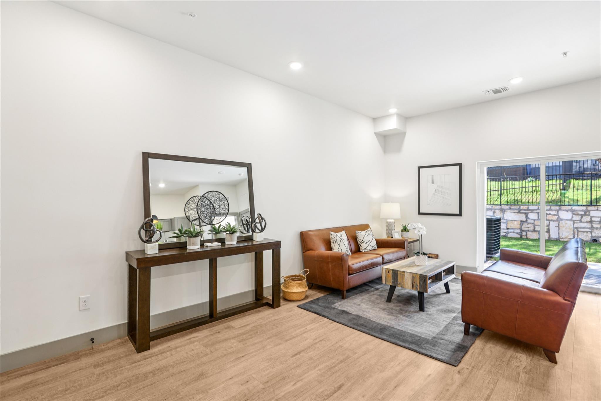 2450 Wickersham Ln # 2023, Austin, TX 78741