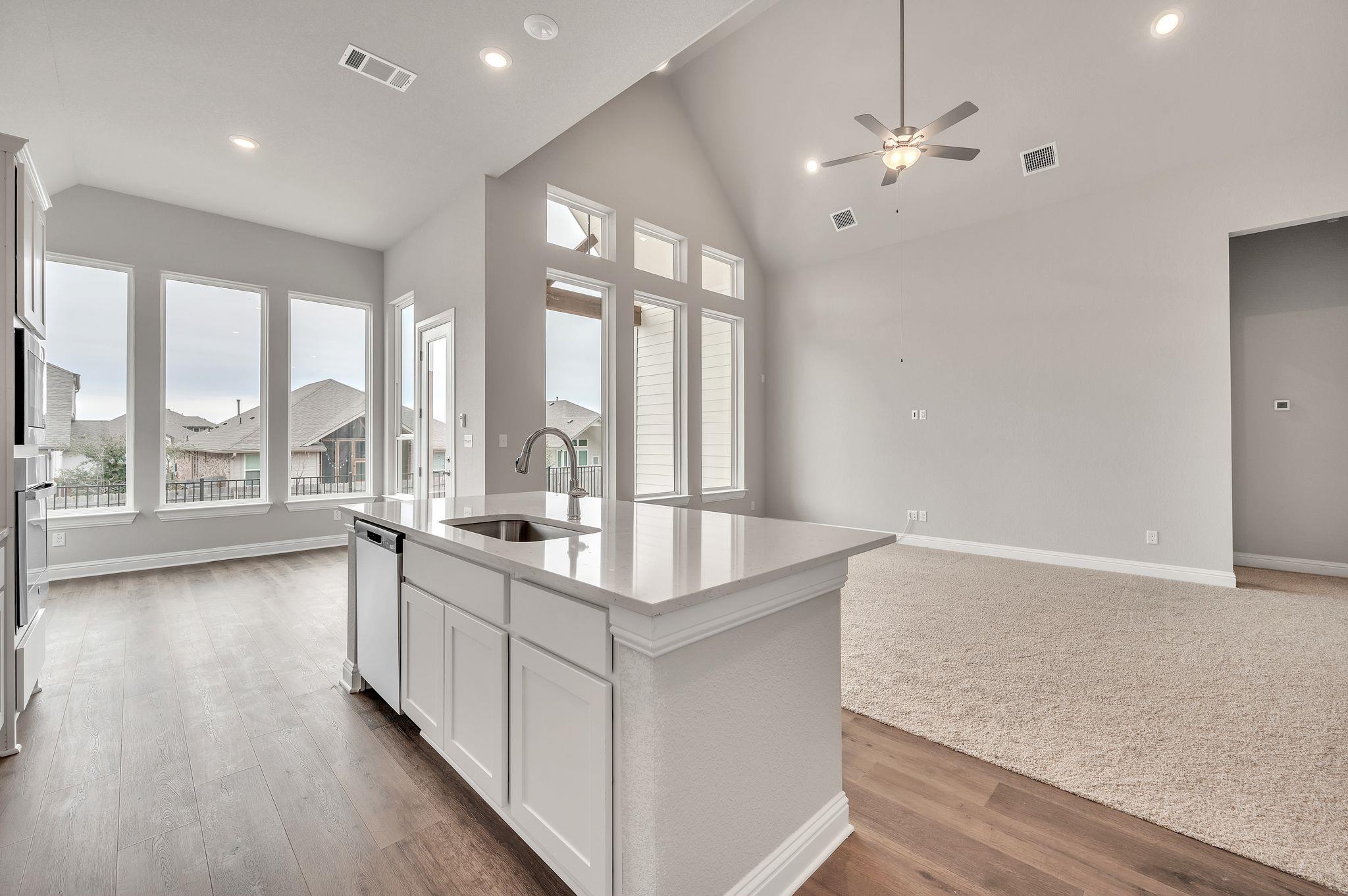 325 Crescent Heights Dr, Georgetown, TX 78628