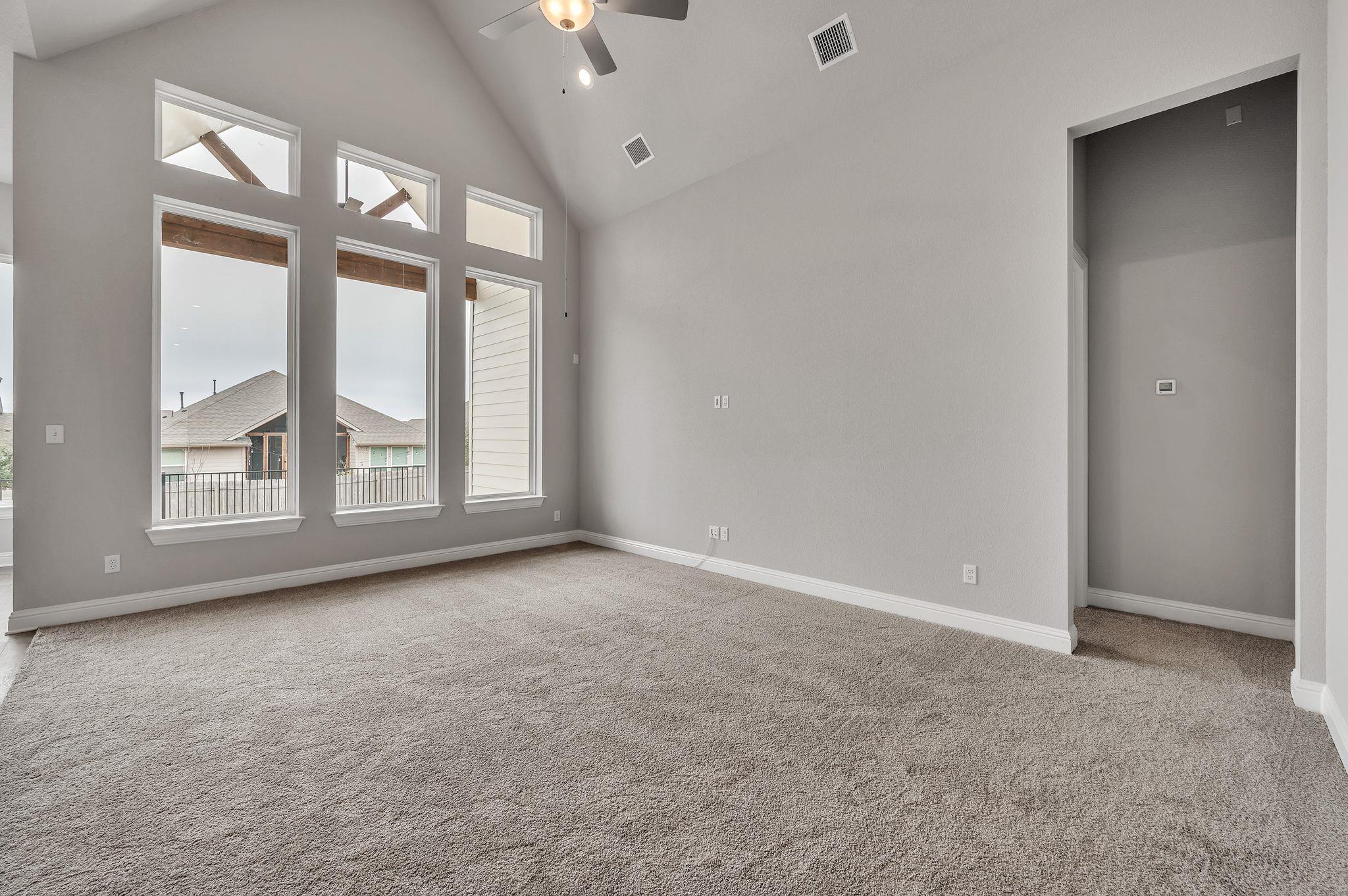 325 Crescent Heights Dr, Georgetown, TX 78628