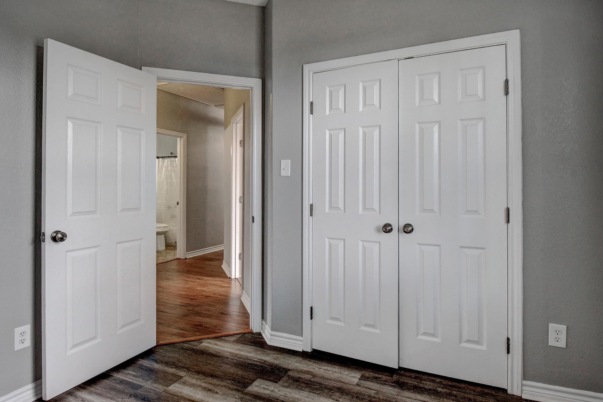 340 Rose Mayer Loop, La Grange, TX 78945