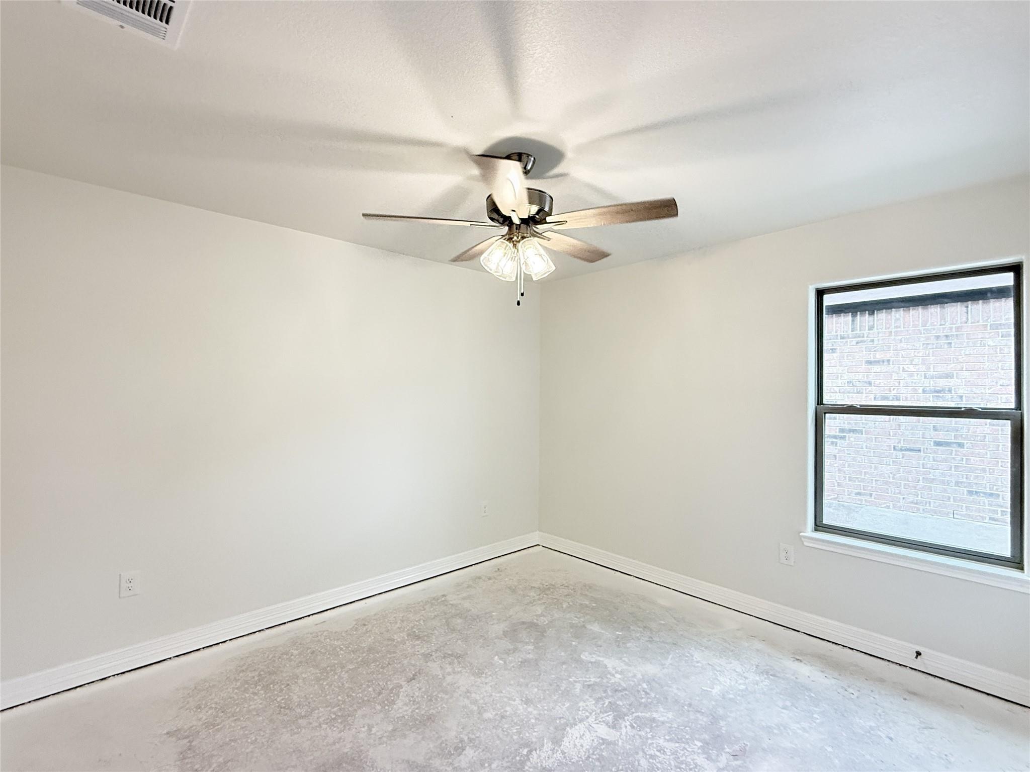 5310 Lassen Ln, Belton, TX 76513