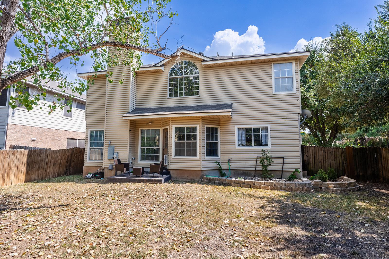 1700 Fort Grant Dr, Round Rock, TX 78665