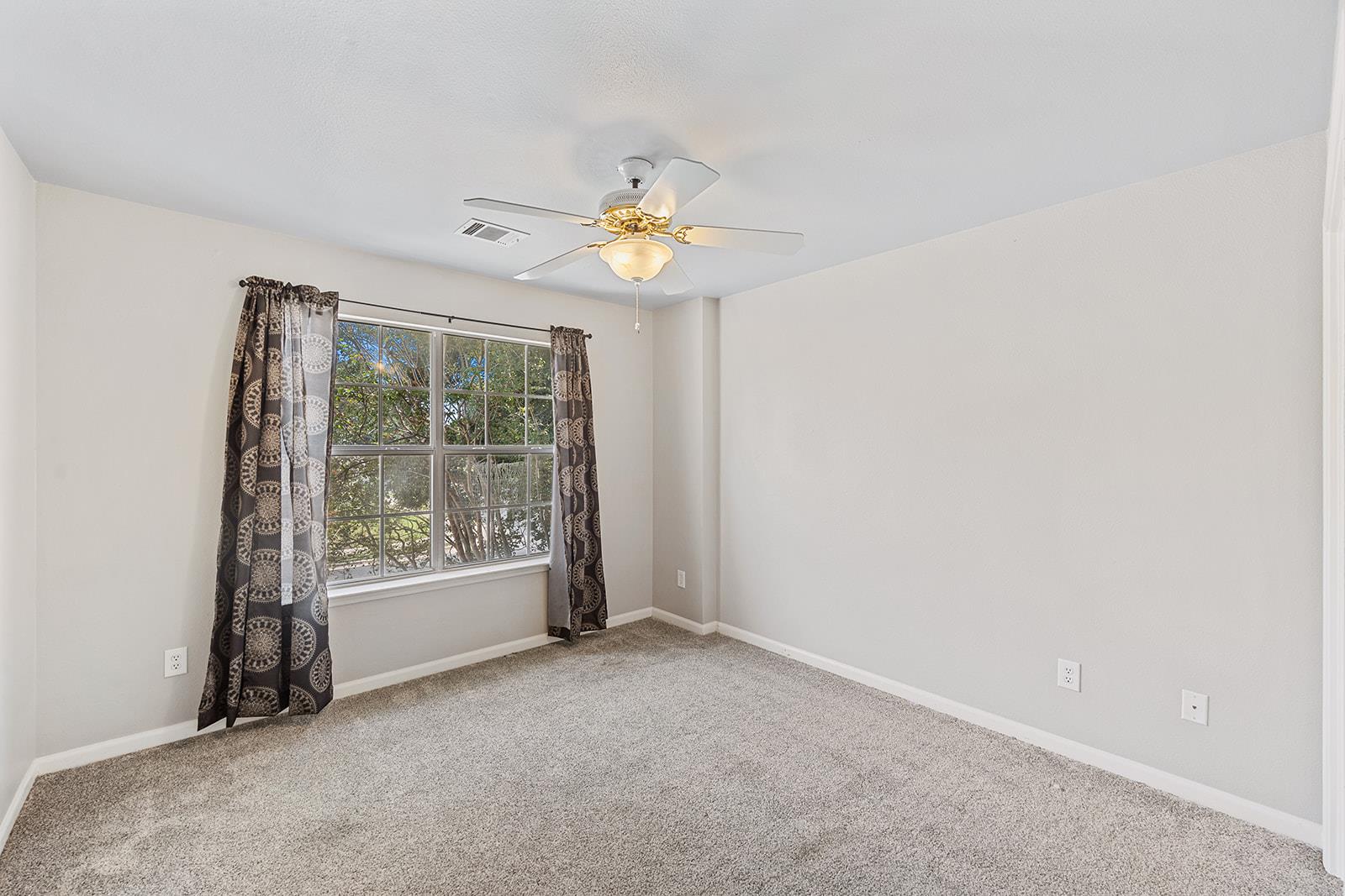 1700 Fort Grant Dr, Round Rock, TX 78665