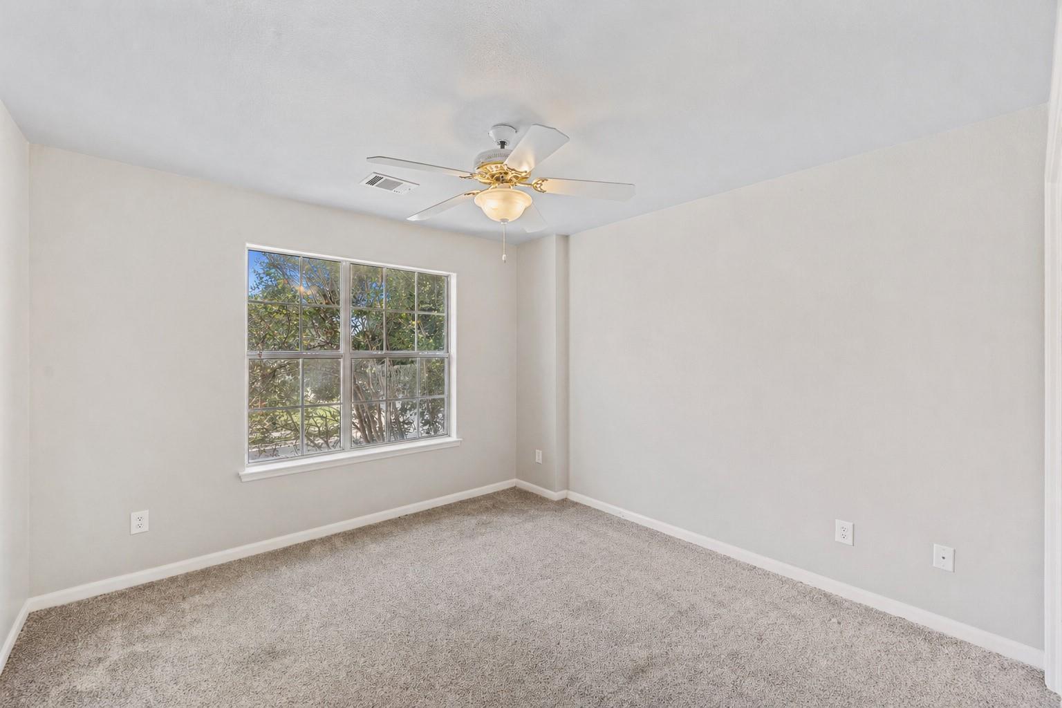 1700 Fort Grant Dr, Round Rock, TX 78665