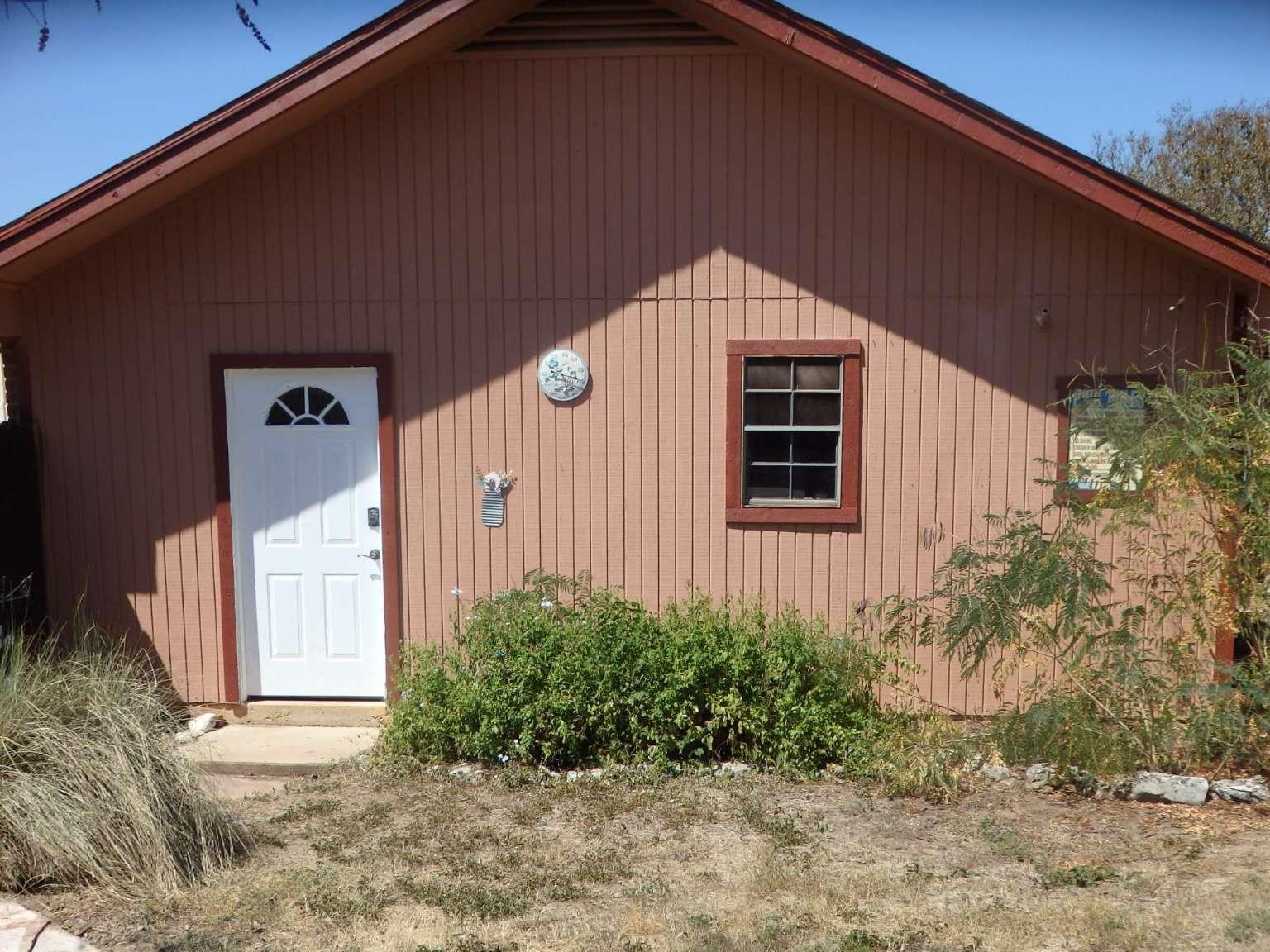 210 Merrywood Ln, San Marcos, TX 78666