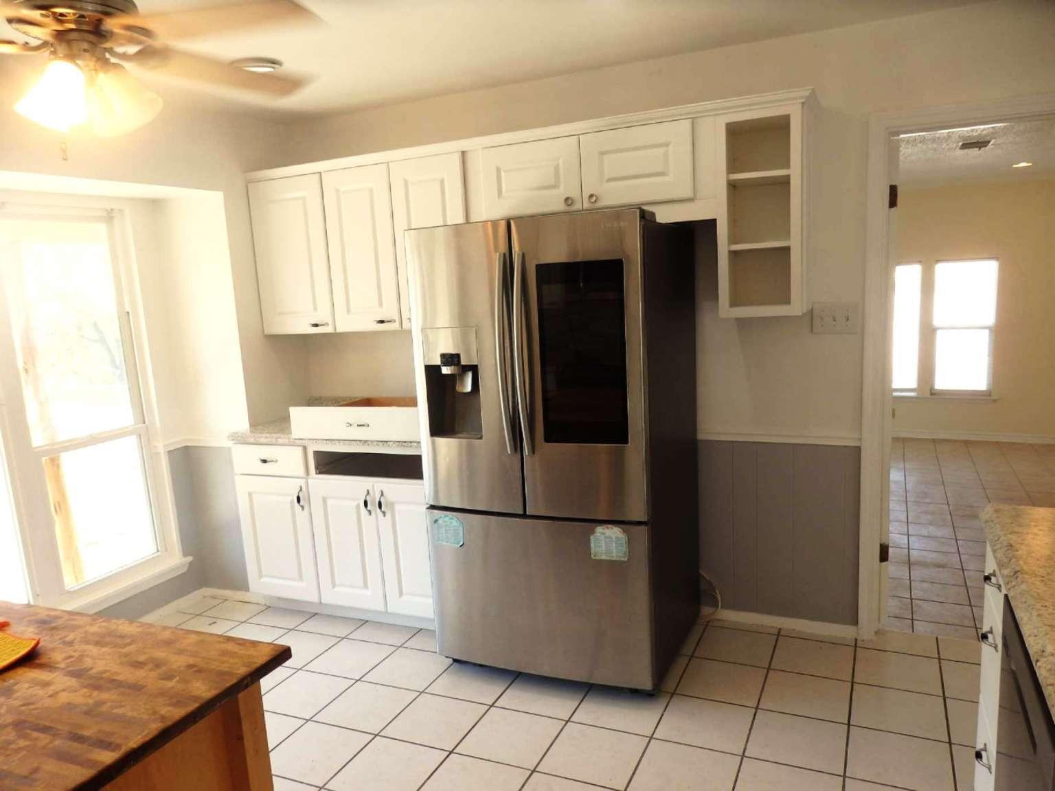 210 Merrywood Ln, San Marcos, TX 78666