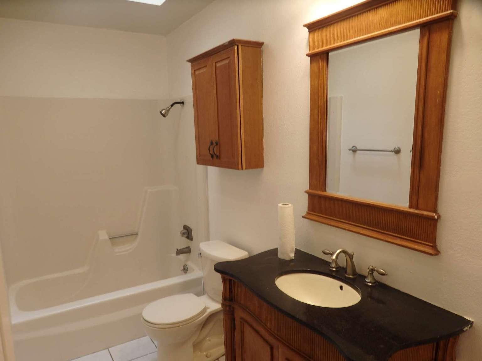 210 Merrywood Ln, San Marcos, TX 78666