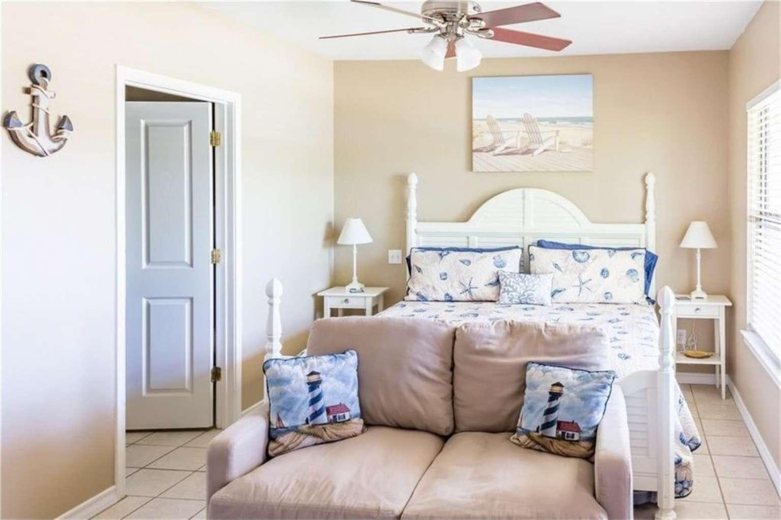 210 Merrywood Ln, San Marcos, TX 78666