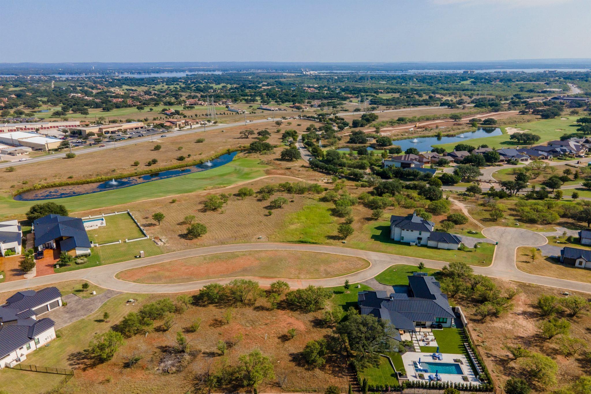 412 Paintbrush Dr, Horseshoe Bay, TX 78657