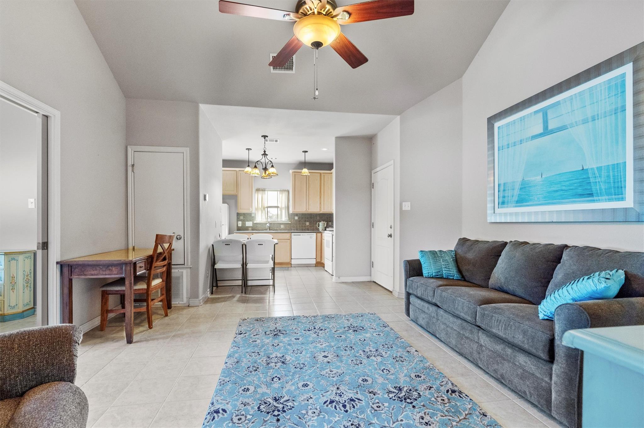 1092 FM 3000, Elgin, TX 78621