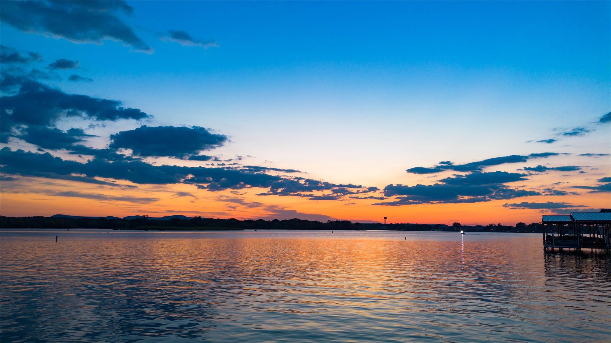 104 Raindrop Ln, Kingsland, TX 78639