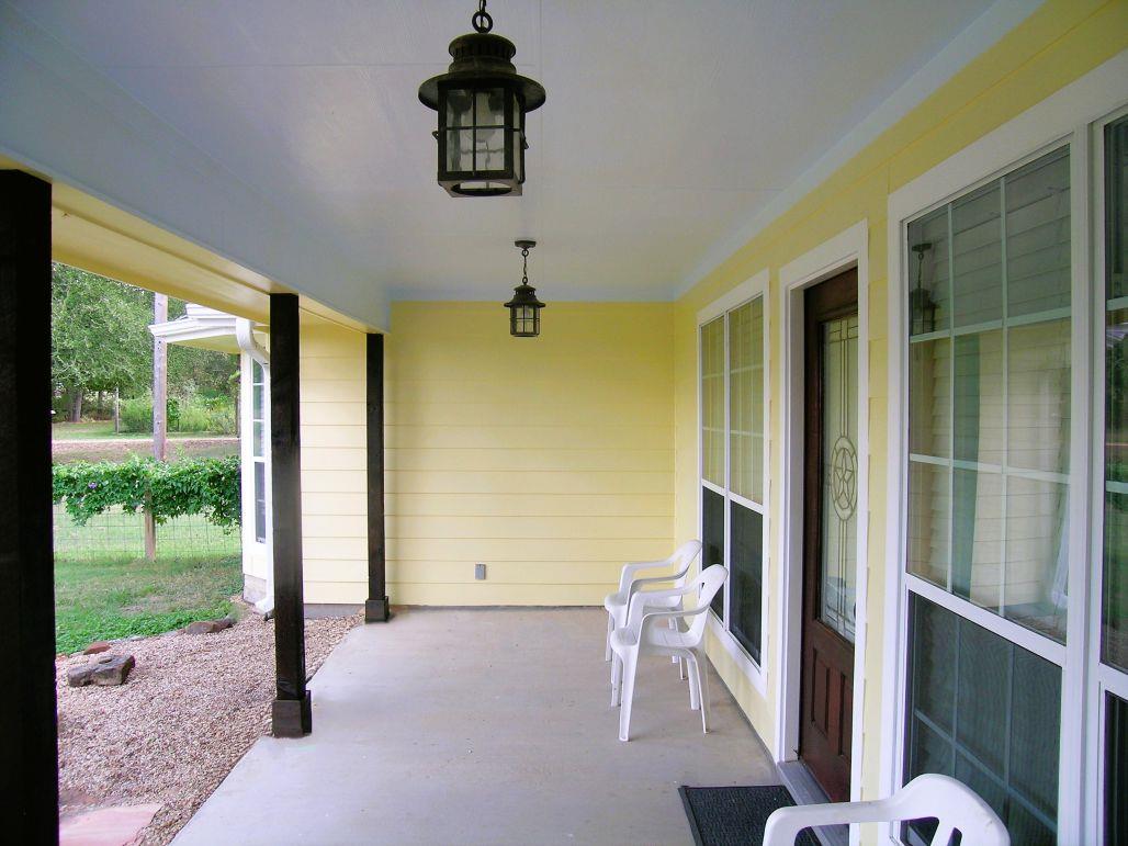 8954 County Road 353, Gause, TX 77857