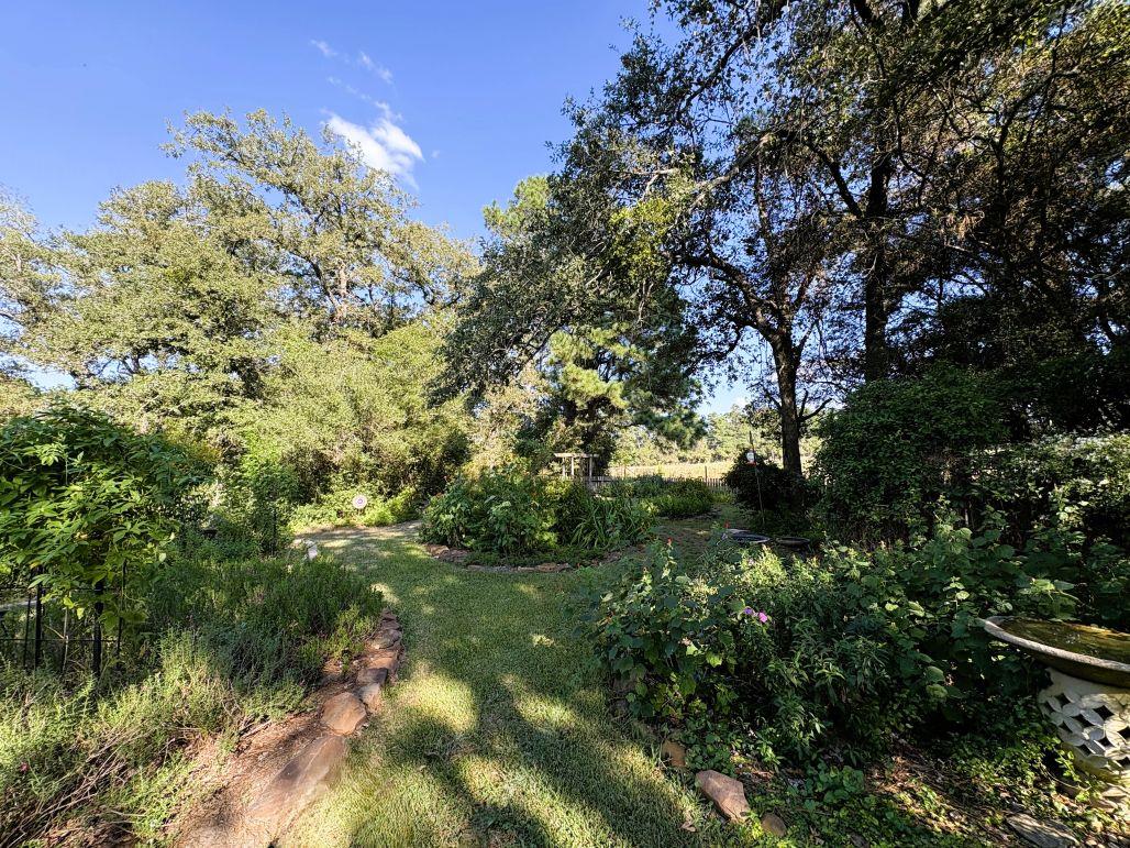 8954 County Road 353, Gause, TX 77857