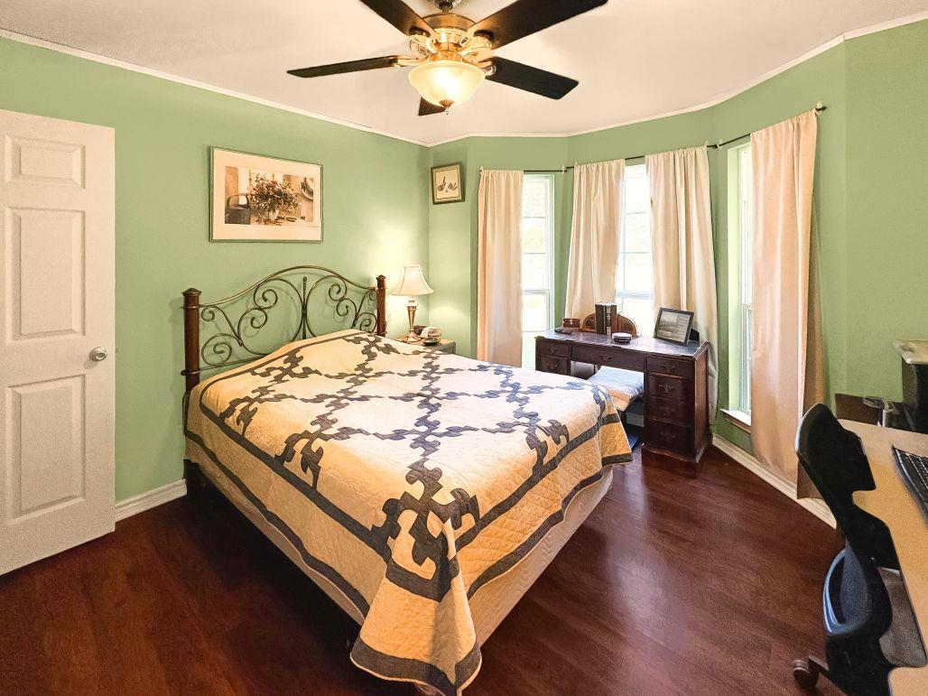 8954 County Road 353, Gause, TX 77857