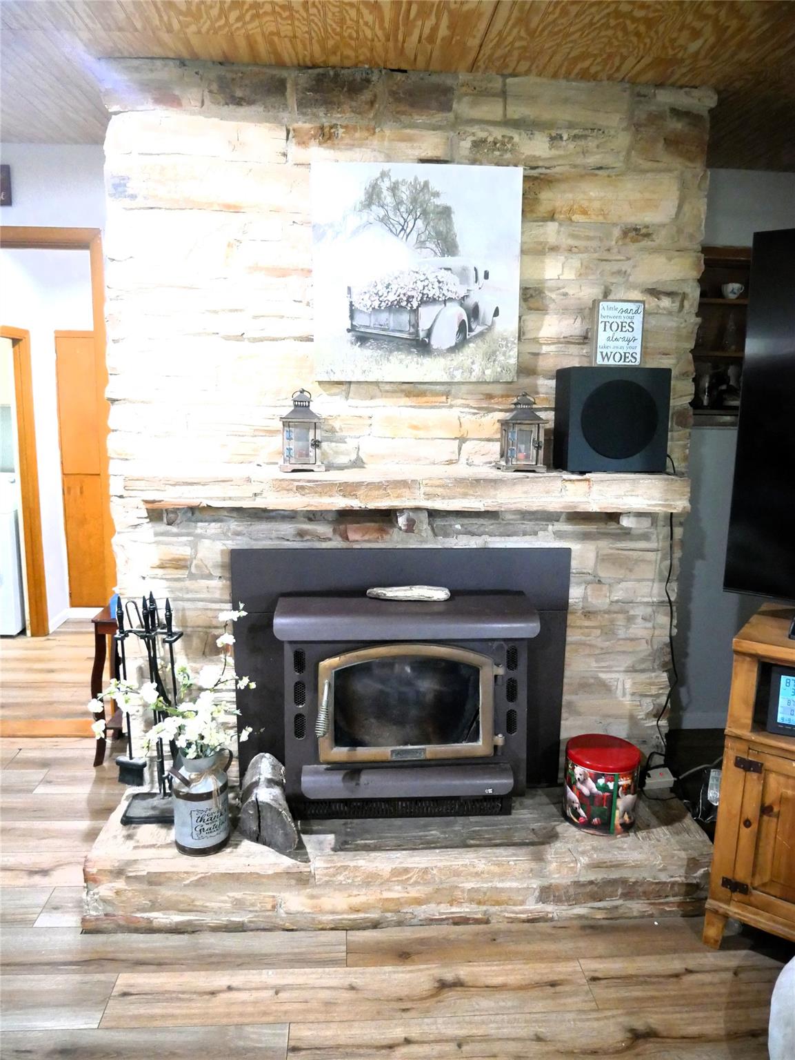 1080 County Road 213, Giddings, TX 78942