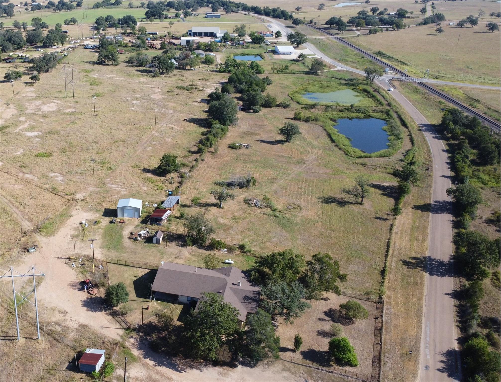 1080 County Road 213, Giddings, TX 78942