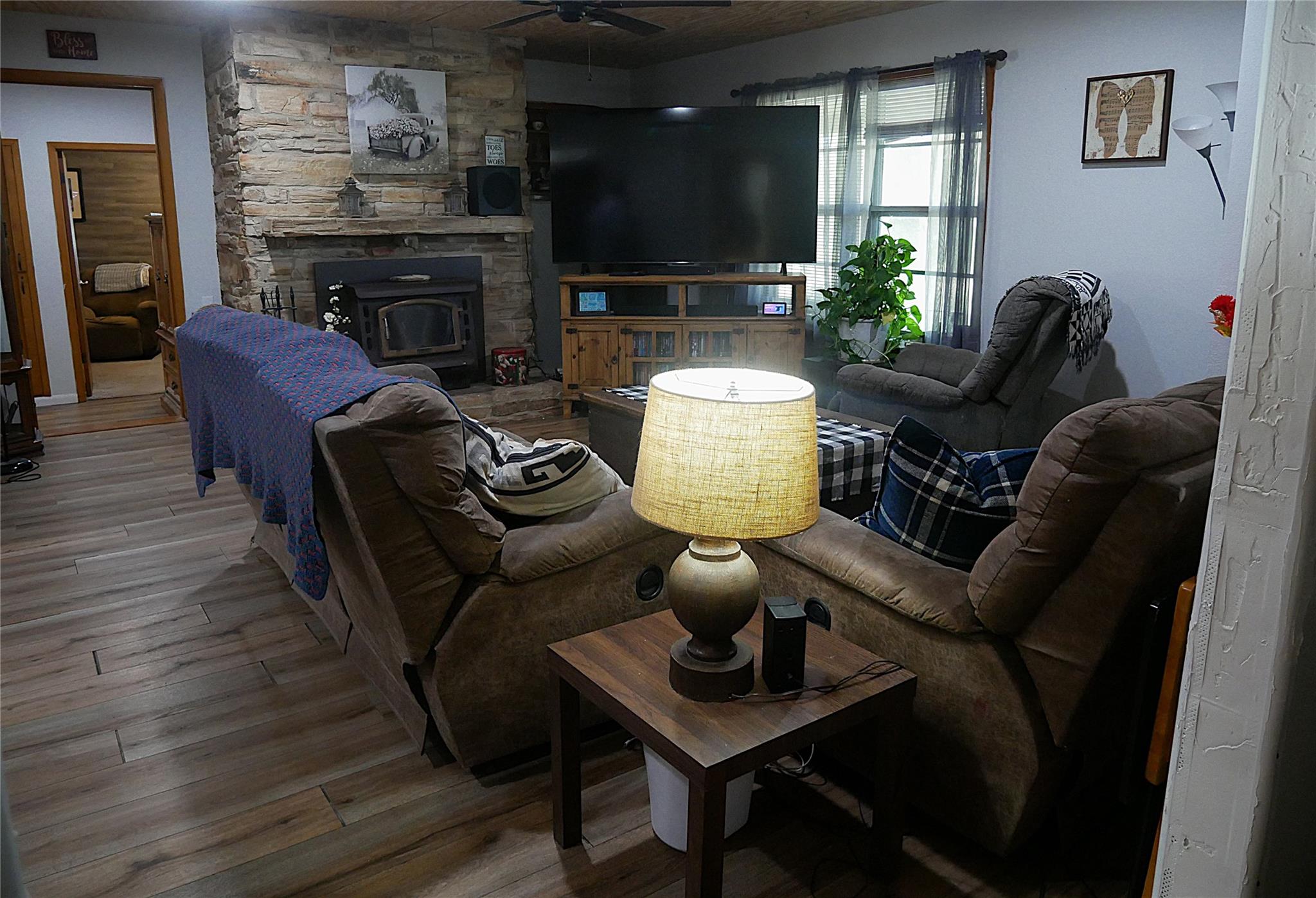 1080 County Road 213, Giddings, TX 78942