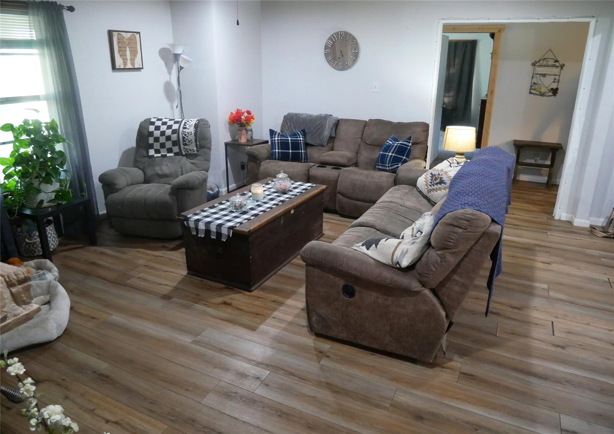 1080 County Road 213, Giddings, TX 78942