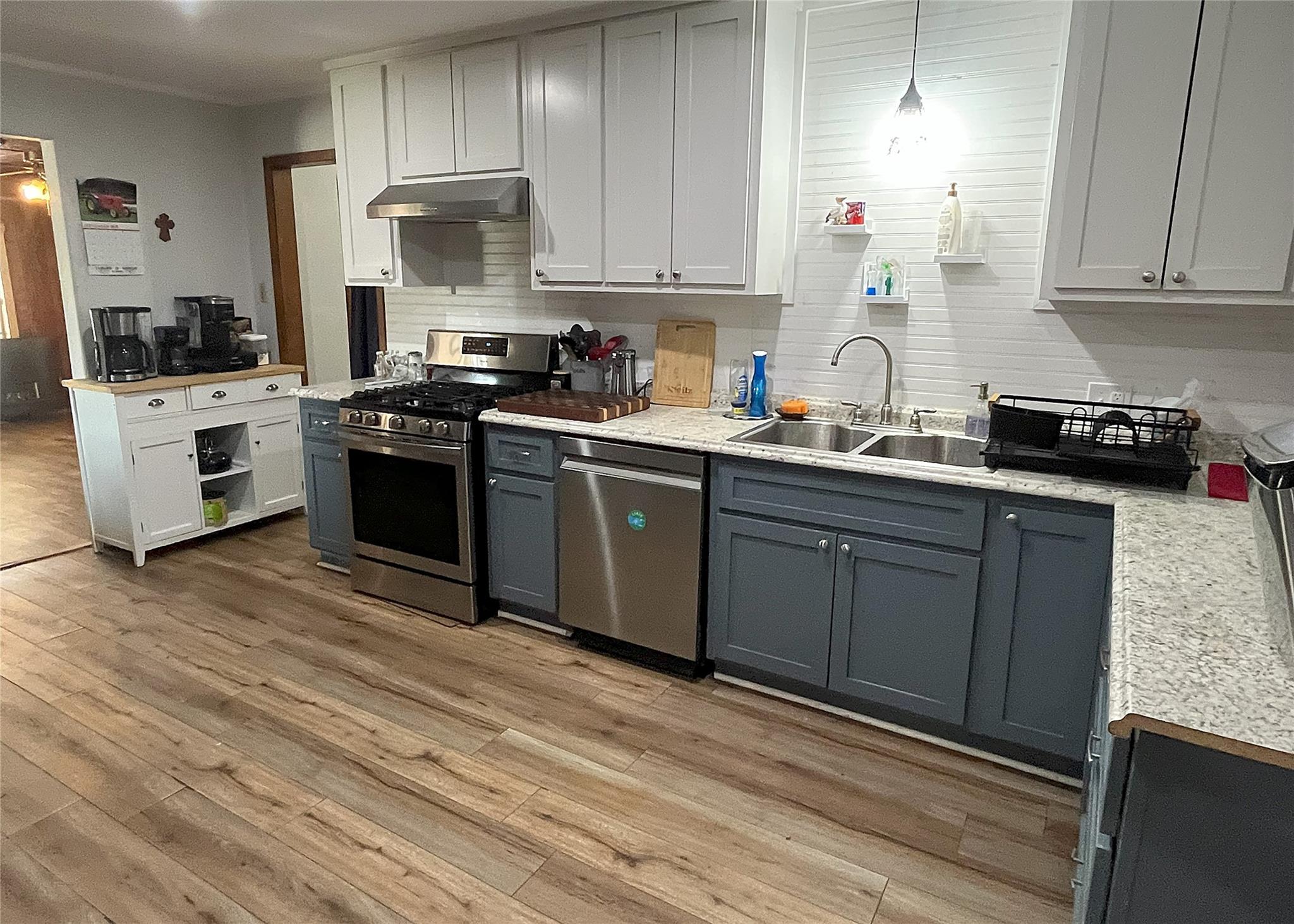 1080 County Road 213, Giddings, TX 78942