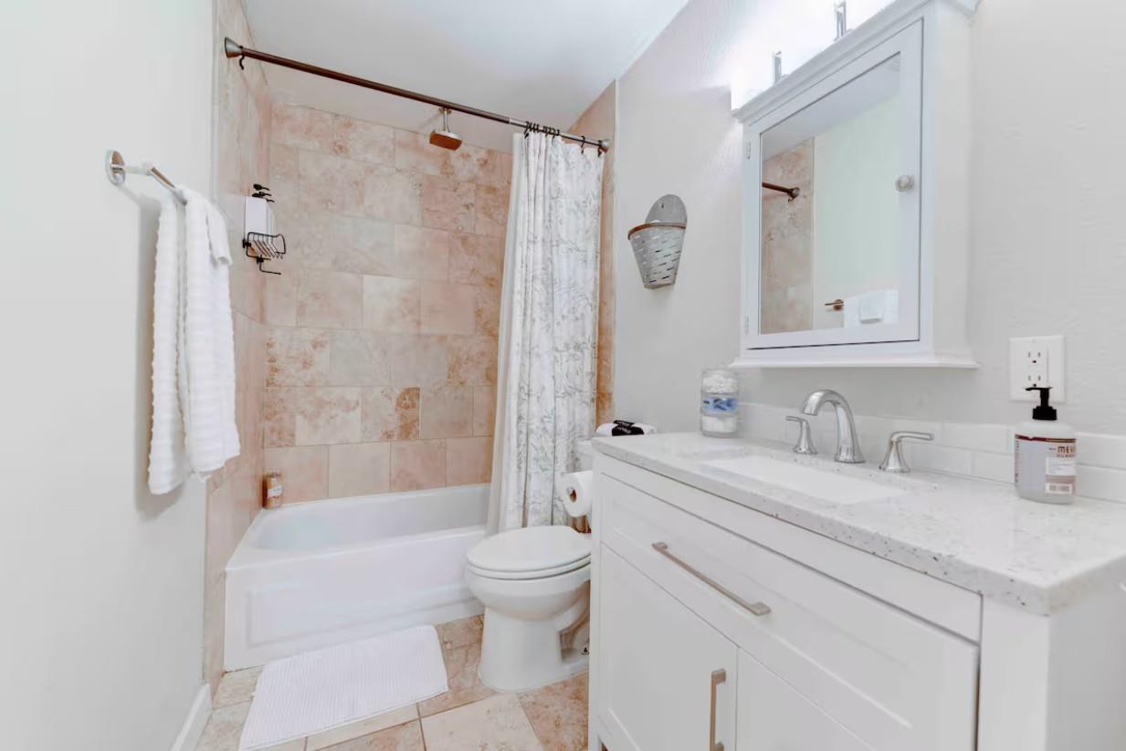 3601 Menchaca Rd # 107, Austin, TX 78704