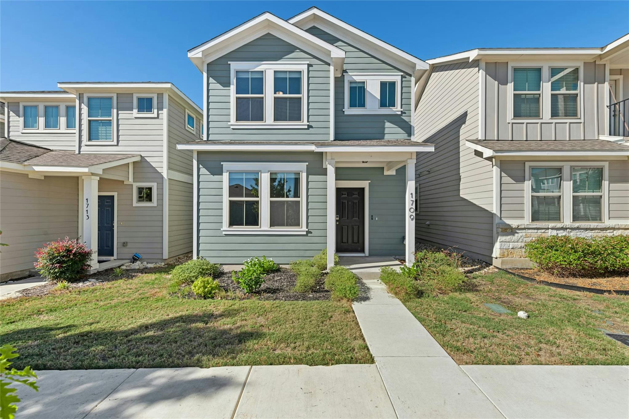 1709 Arendale Dr, Leander, TX 78641