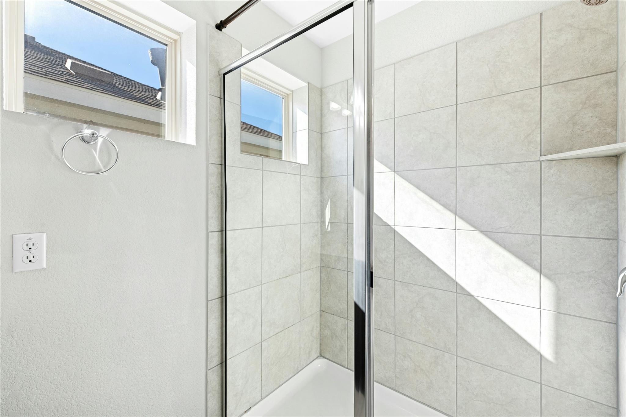 1709 Arendale Dr, Leander, TX 78641