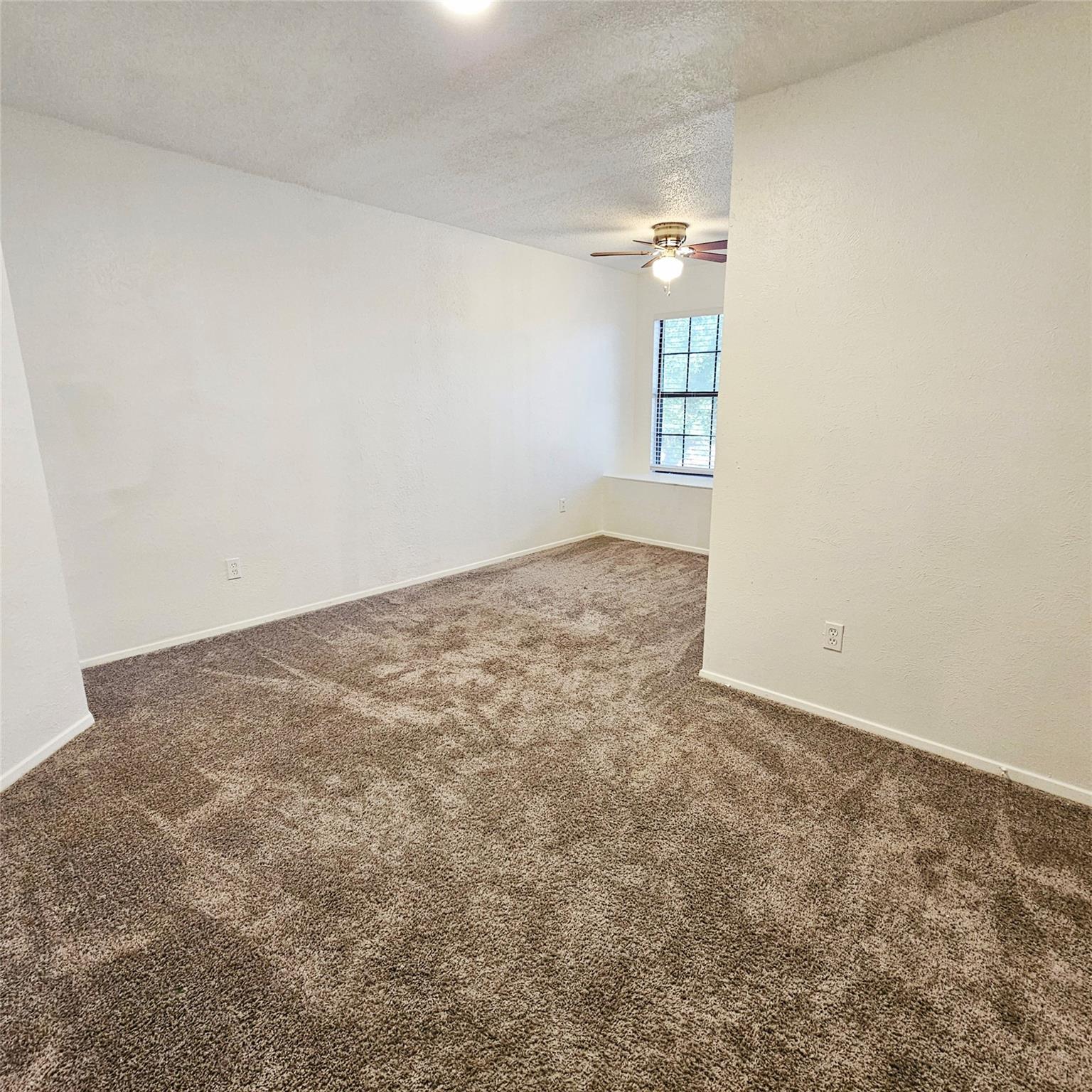 409 El Secreto St, Buda, TX 78610