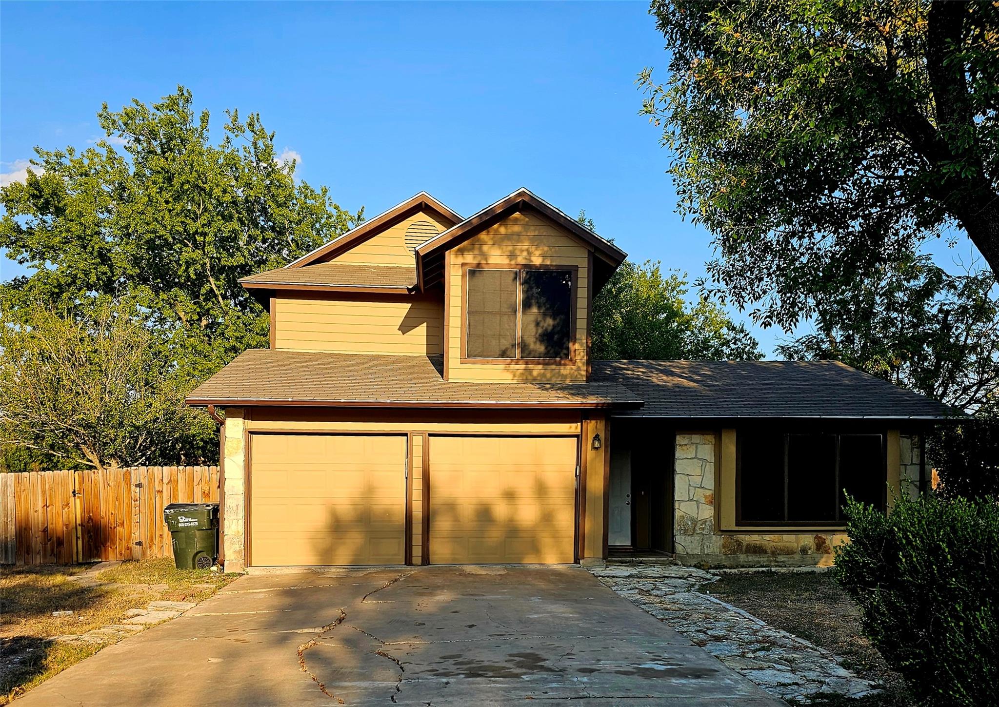 409 El Secreto St, Buda, TX 78610