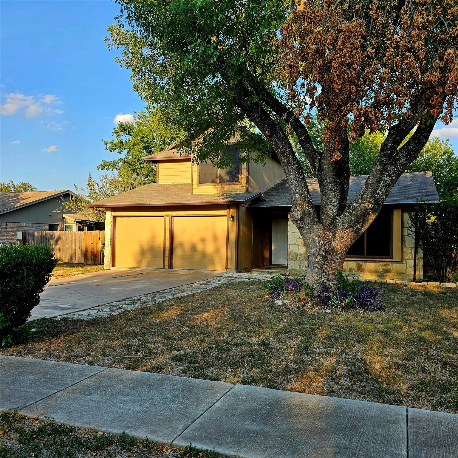 409 El Secreto St, Buda, TX 78610