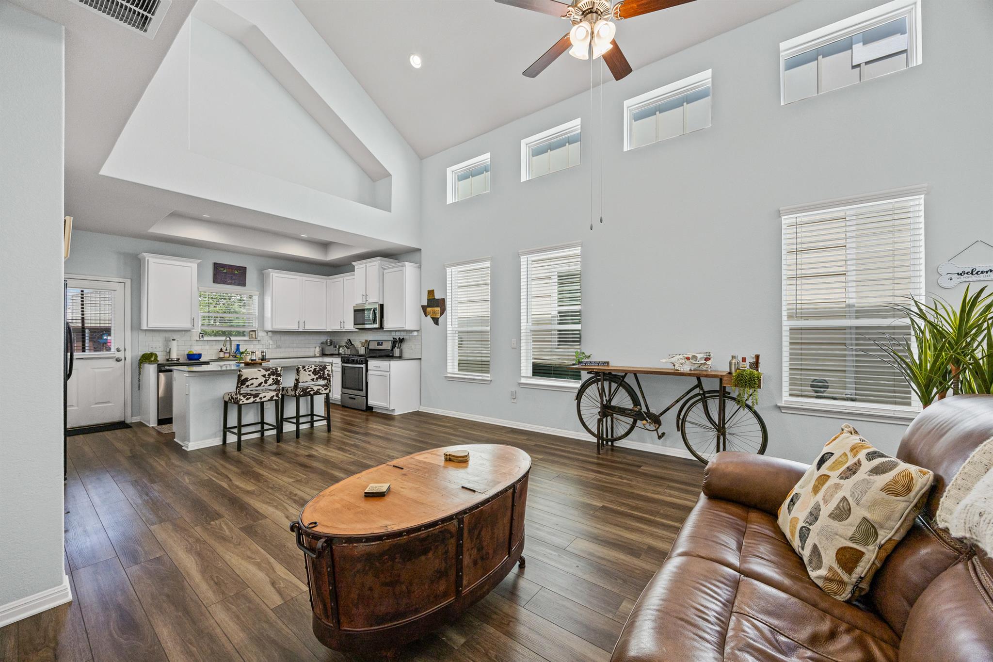 9616 Dawn Pearl Dr, Austin, TX 78748