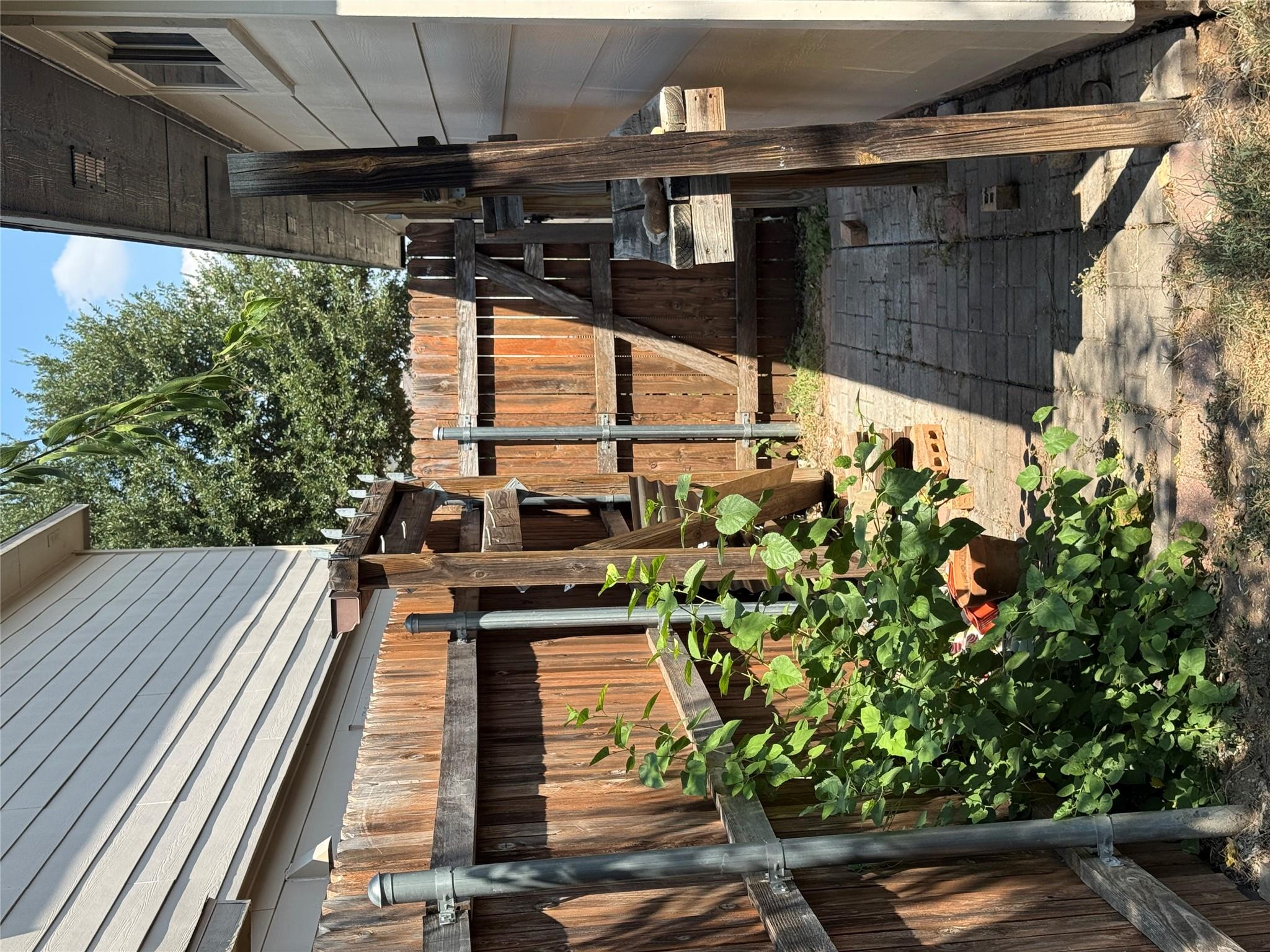 7637 Cayenne Ln, Austin, TX 78741