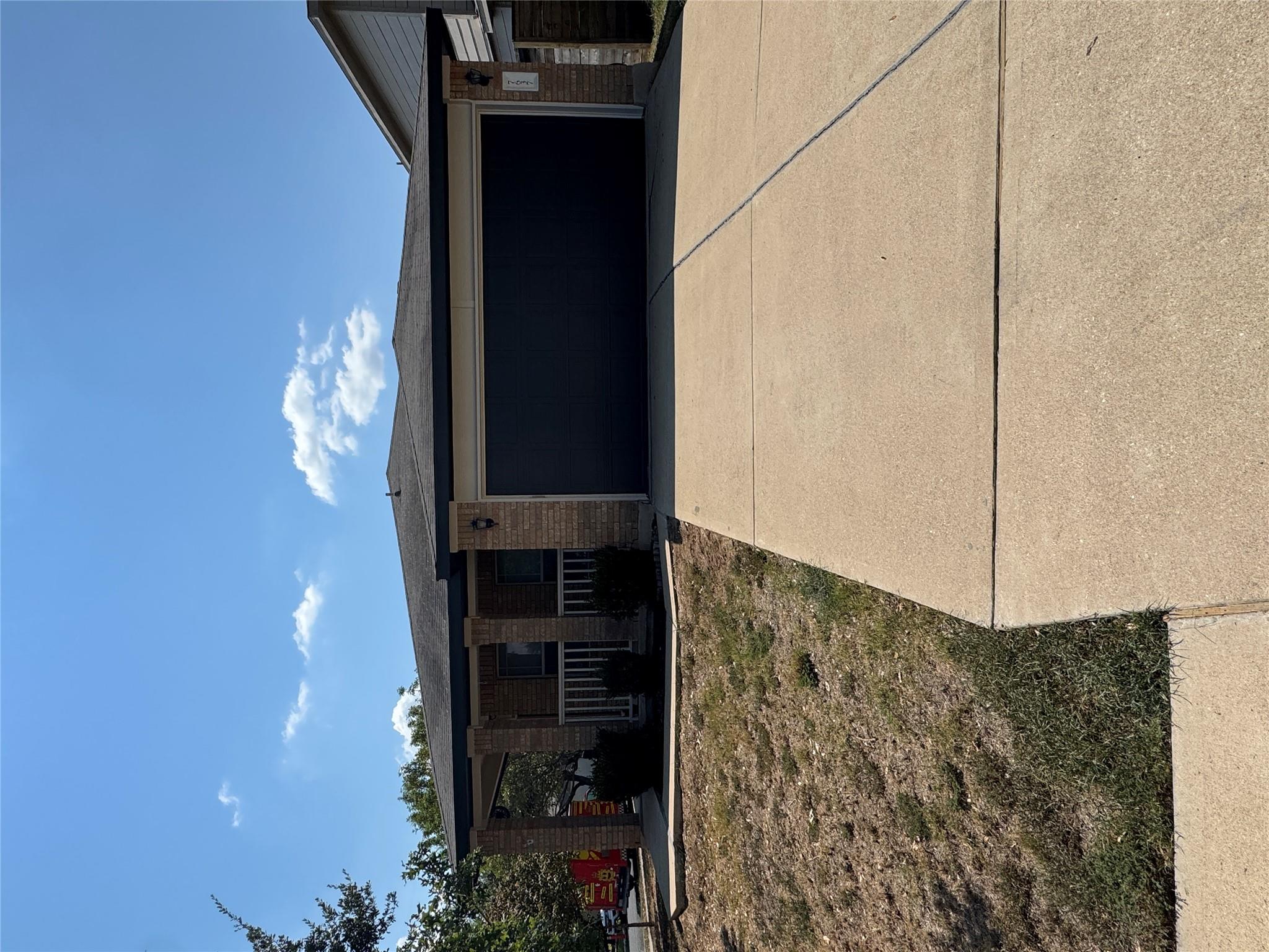 7637 Cayenne Ln, Austin, TX 78741