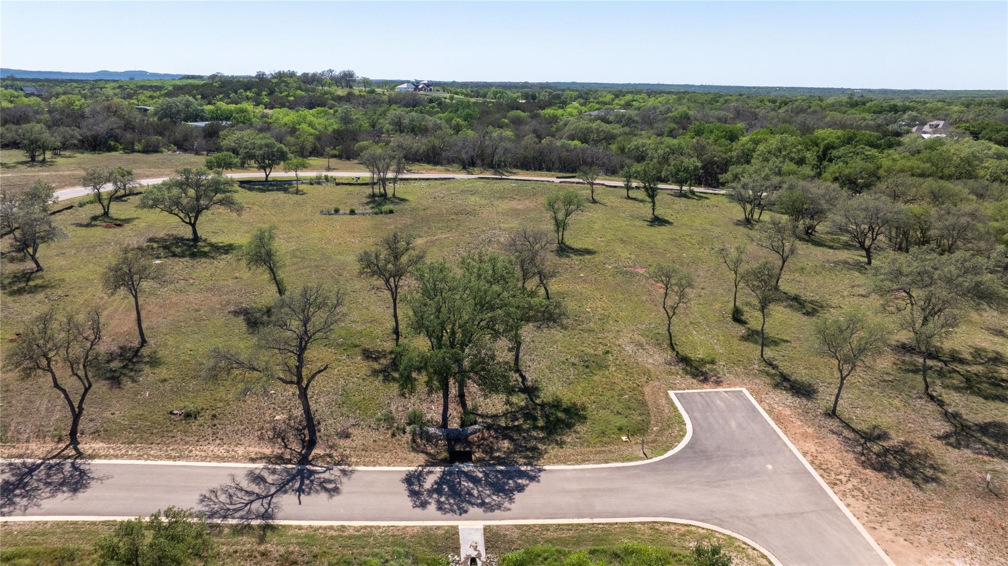 4 Creek Hollow Way, Spicewood, TX 78669