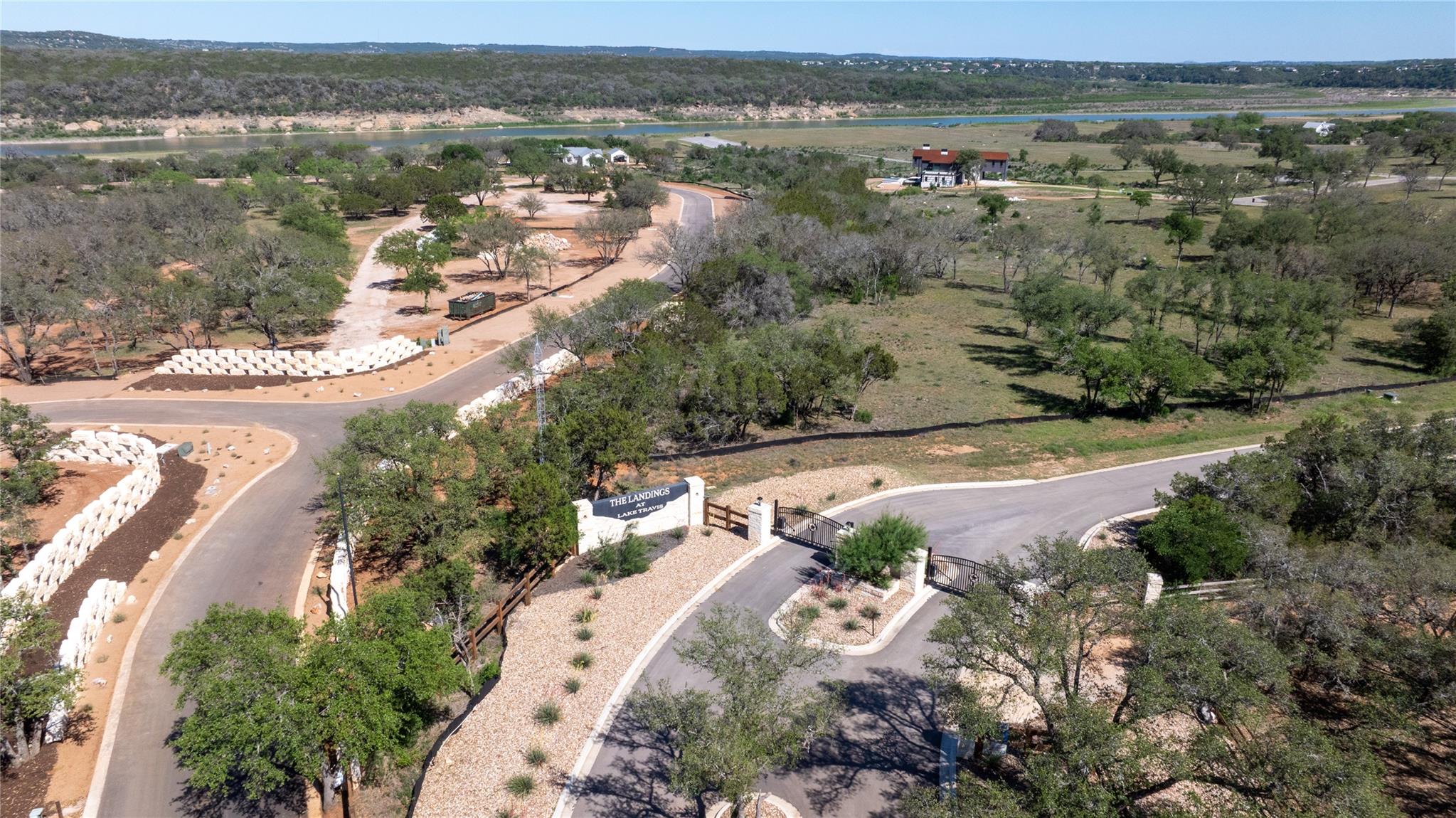 4 Creek Hollow Way, Spicewood, TX 78669