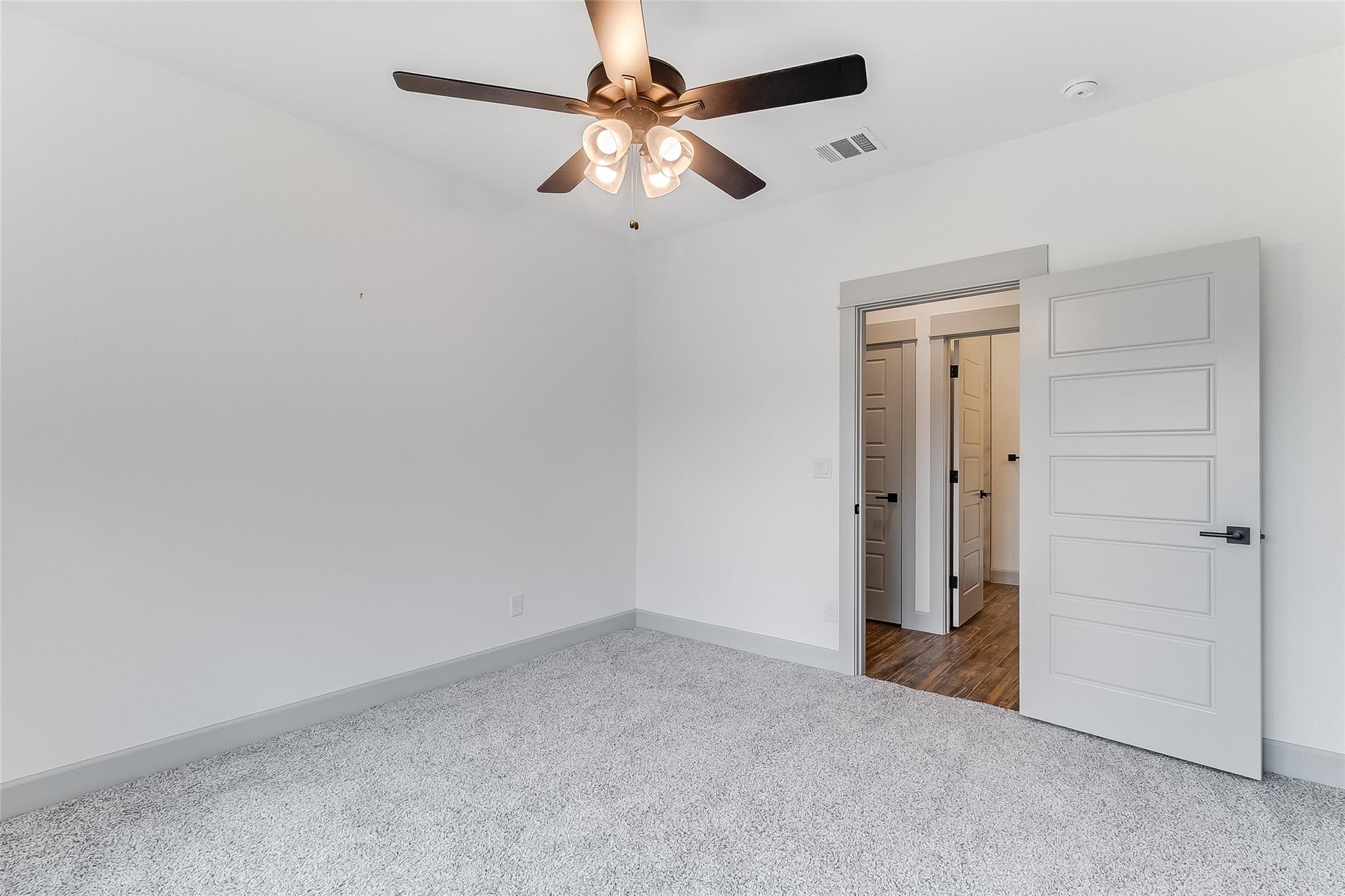 825 County Road 3152, Kempner, TX 76539