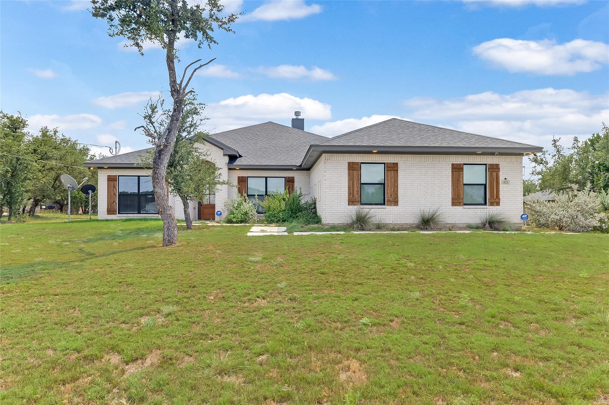 825 County Road 3152, Kempner, TX 76539