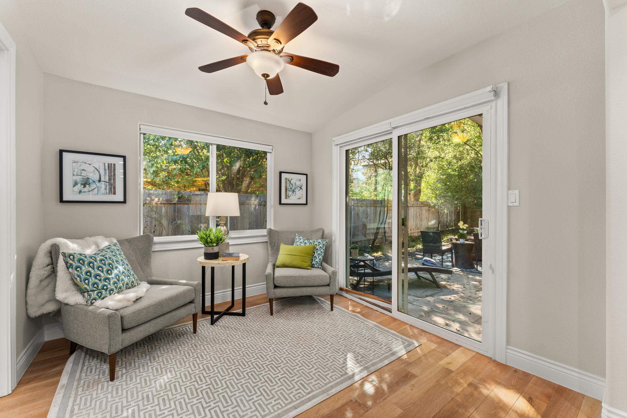 2301 EAST SIDE Dr, Austin, TX 78704