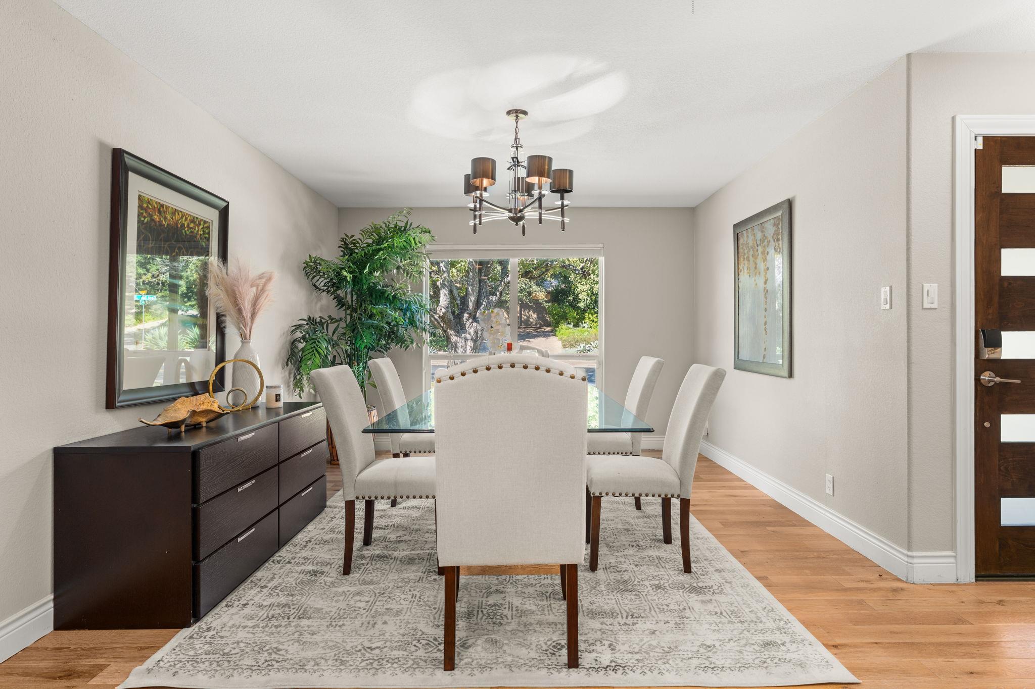 2301 EAST SIDE Dr, Austin, TX 78704