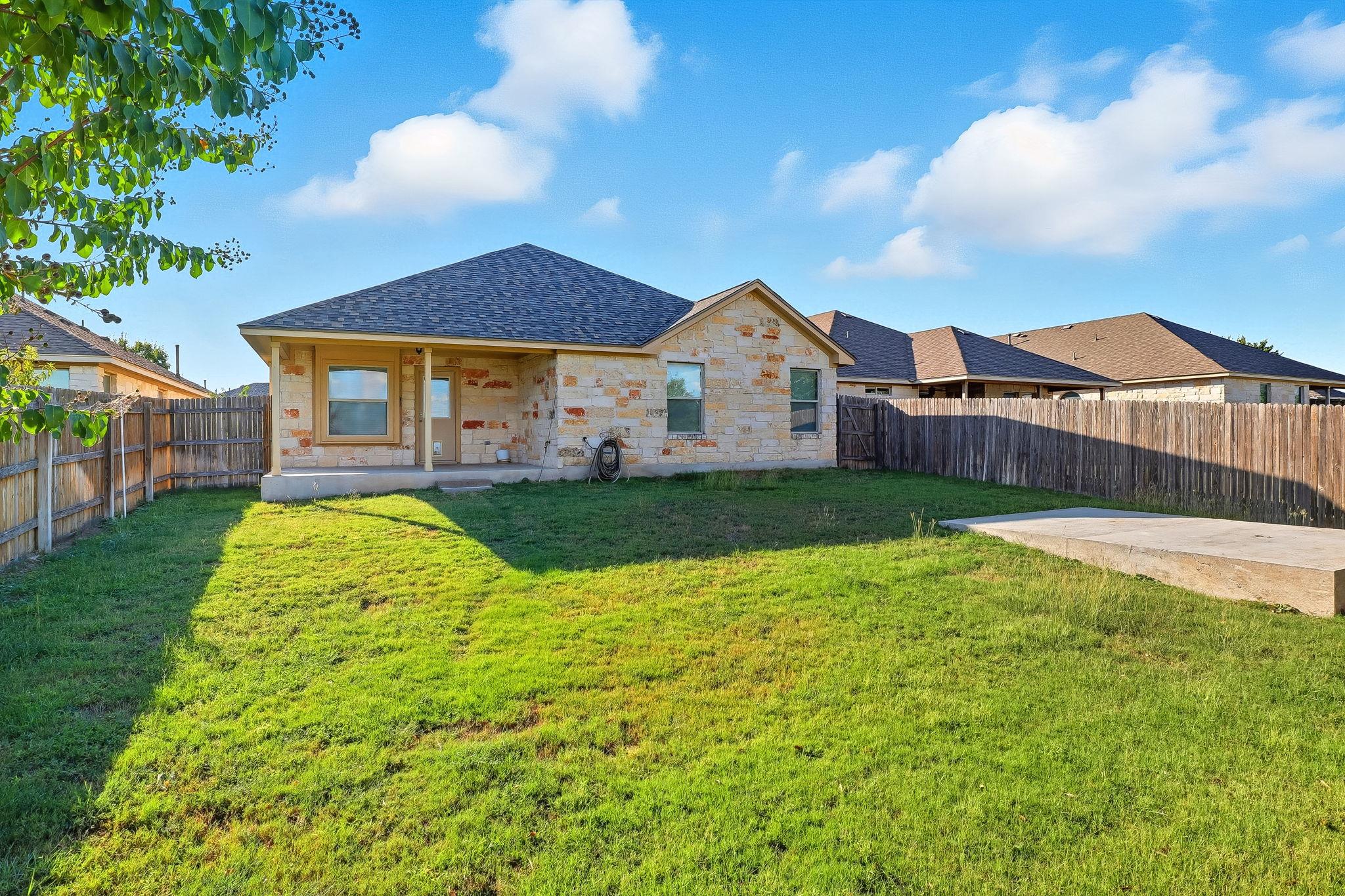 636 Joppa Rd, Leander, TX 78641