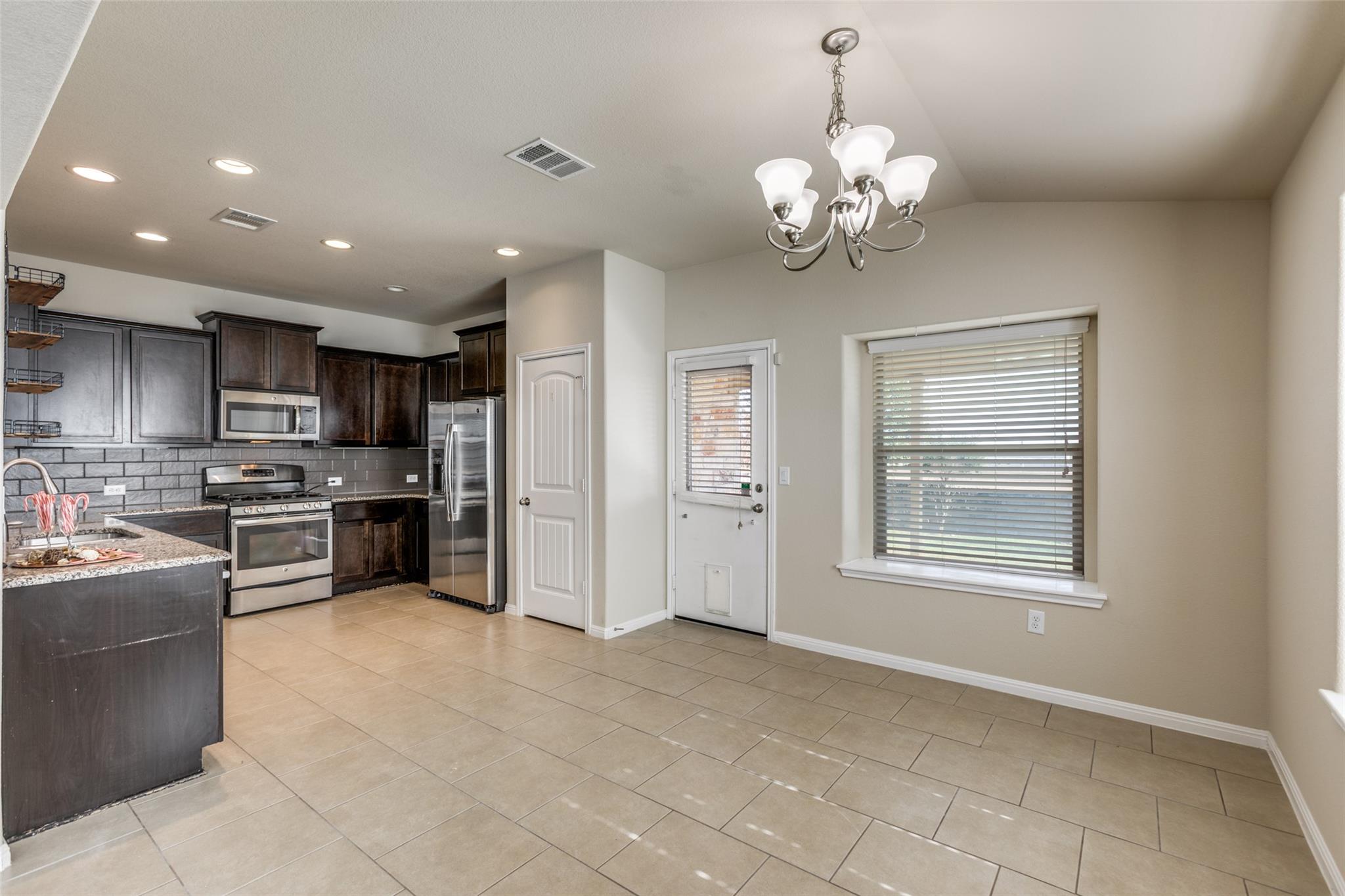 636 Joppa Rd, Leander, TX 78641