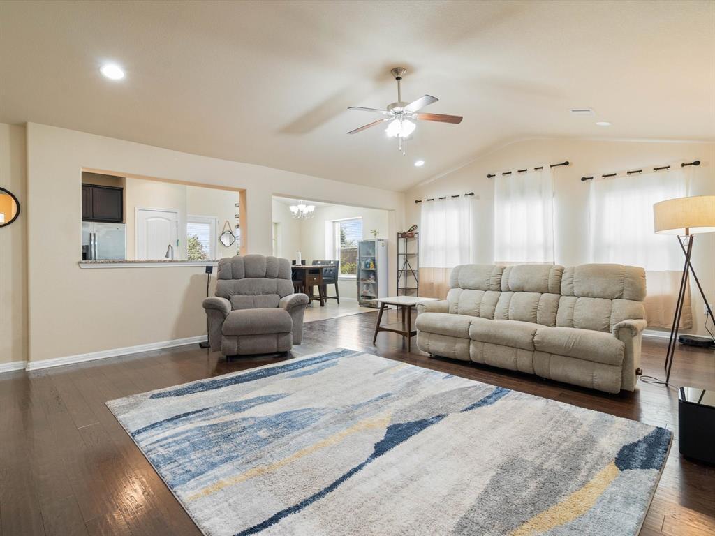 636 Joppa Rd, Leander, TX 78641