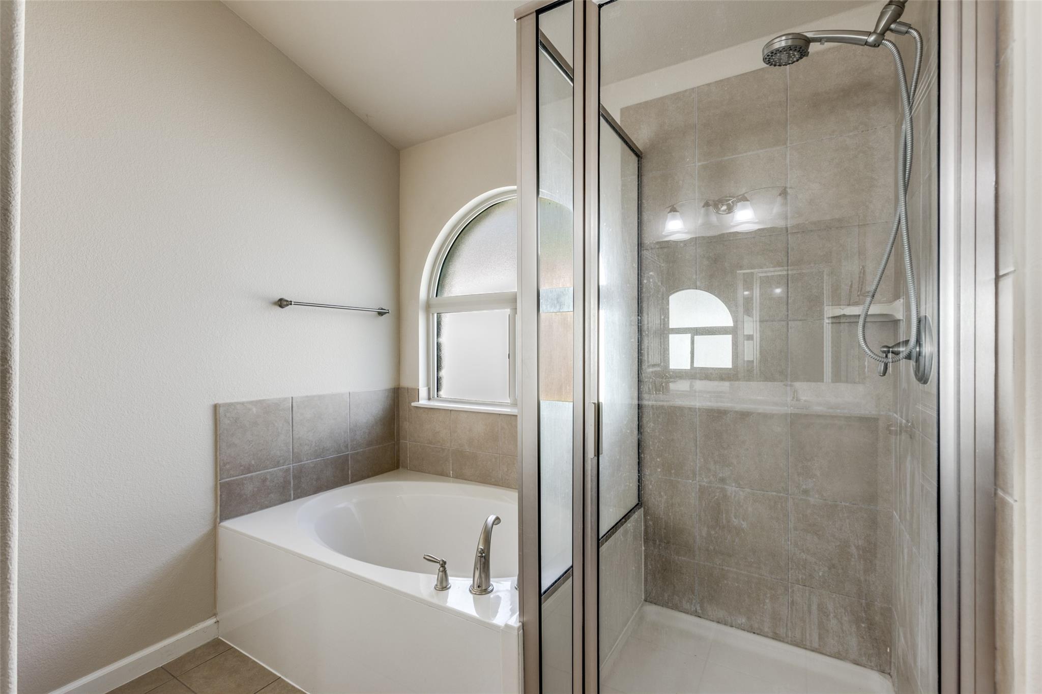 636 Joppa Rd, Leander, TX 78641