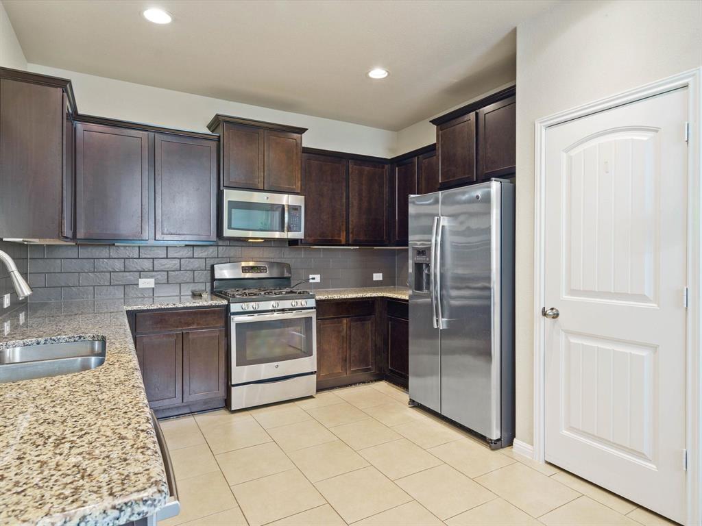 636 Joppa Rd, Leander, TX 78641