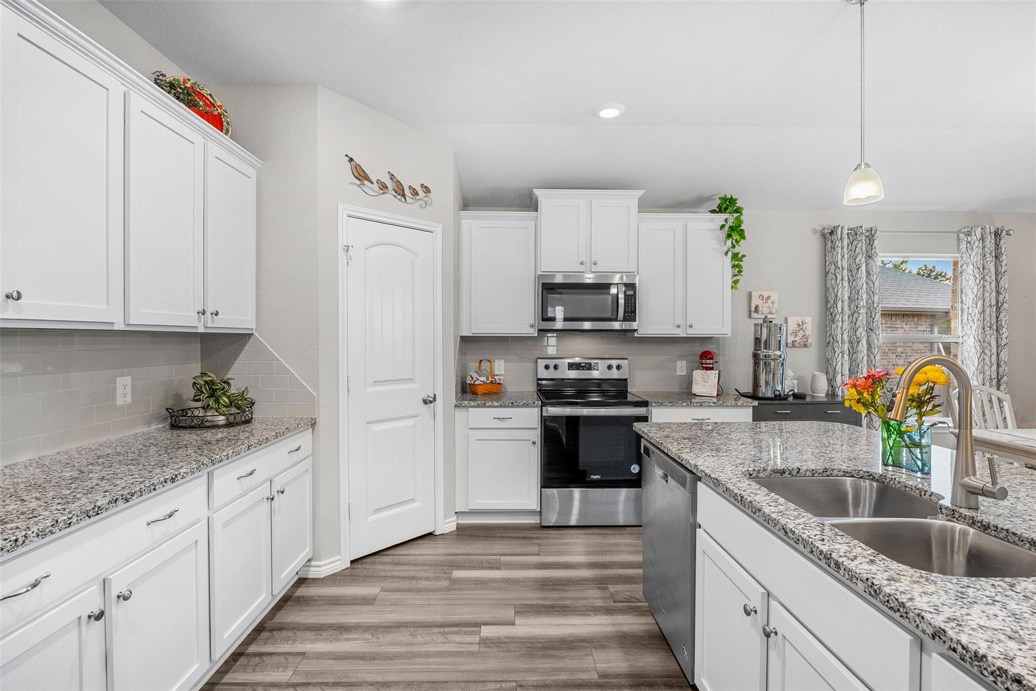 5962 Galveston Rd, Belton, TX 76513