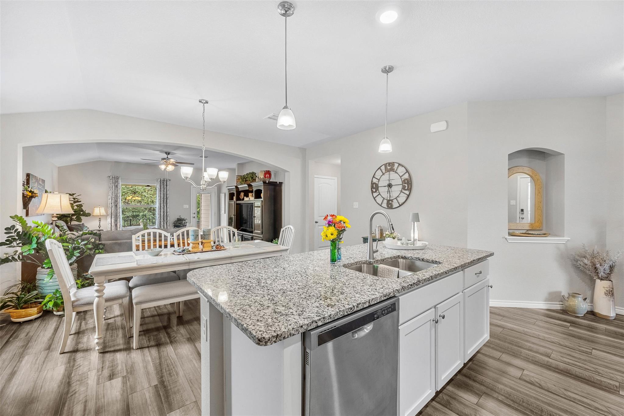 5962 Galveston Rd, Belton, TX 76513