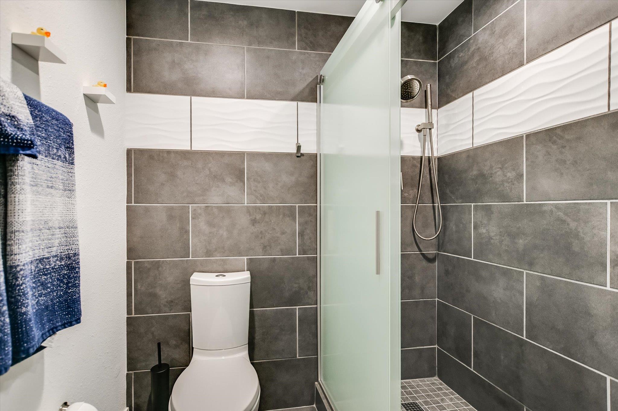 2001 Parker Ln S # 107, Austin, TX 78741