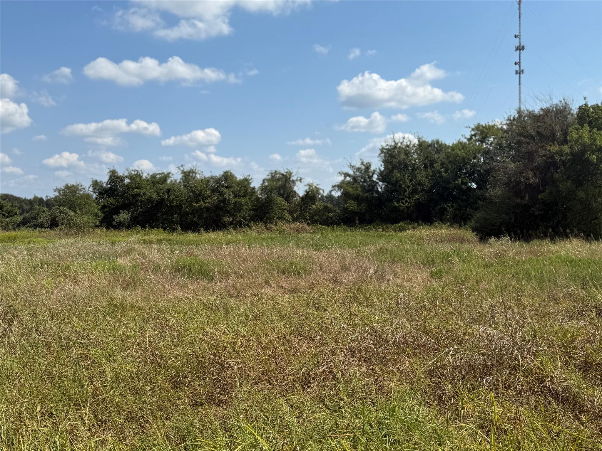 1122 Edwards Way, Lexington, TX 78947