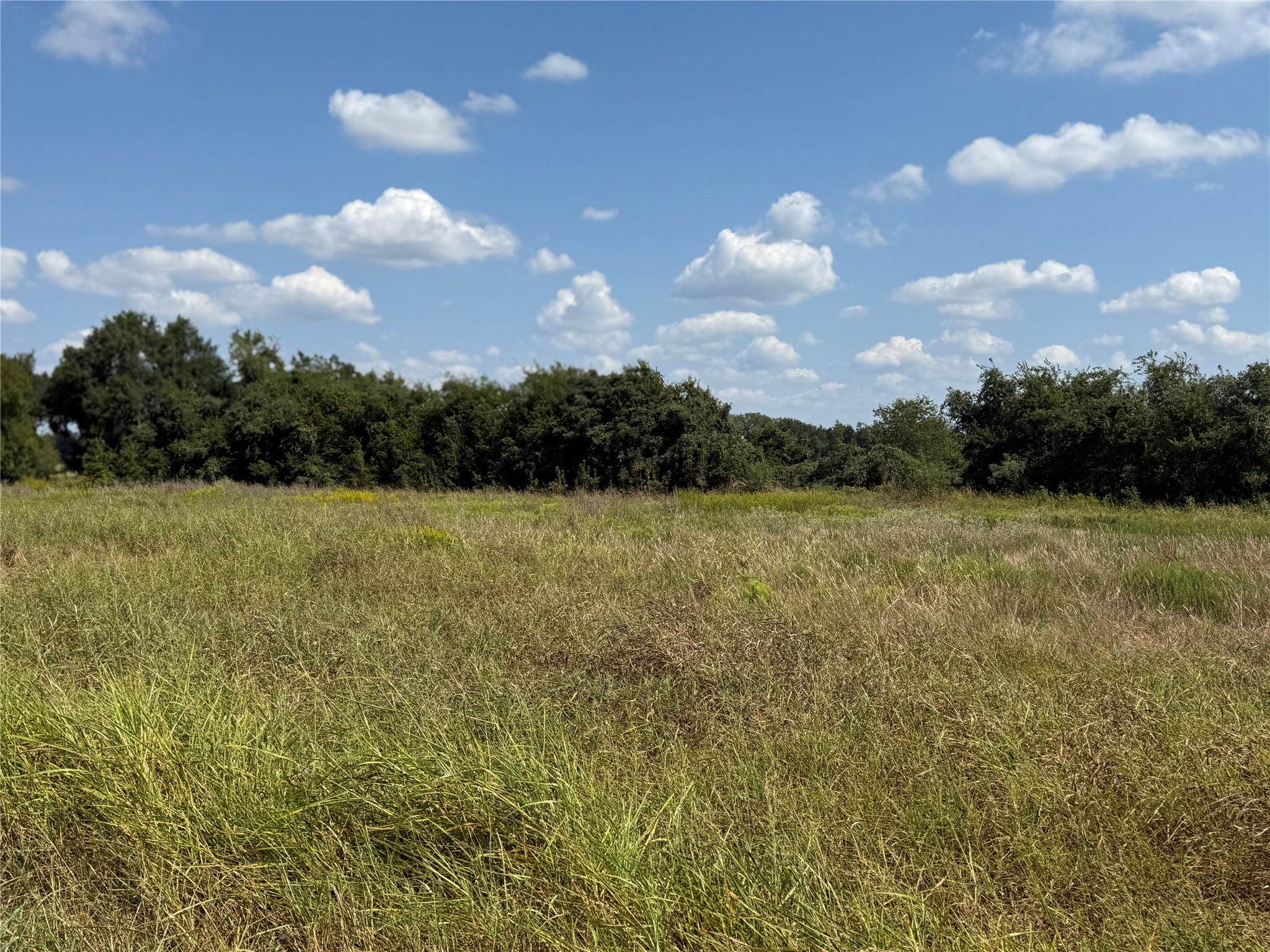 1122 Edwards Way, Lexington, TX 78947